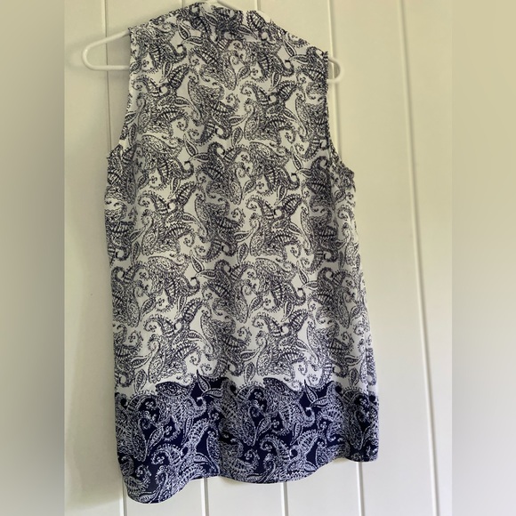 Laundry by Shelli Segal white blue paisley sleeveless blouse S top small M fit - Picture 3 of 16